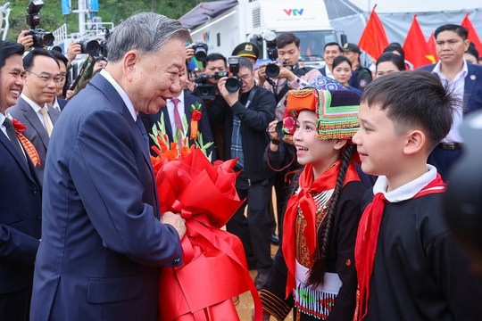 Không để xảy ra tiêu cực, tham nhũng ở 248 trường nội trú biên giới