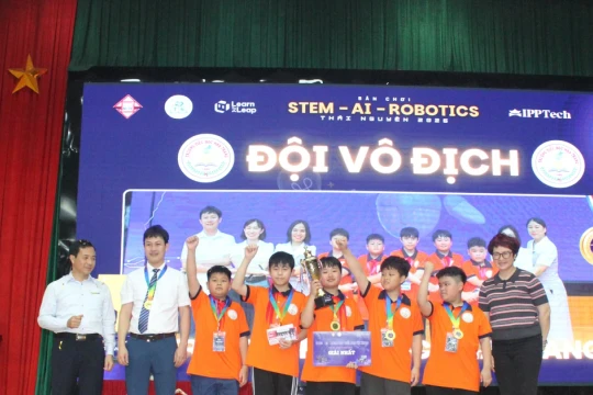 Xây dựng năng lực tư duy, sáng tạo từ sân chơi công nghệ