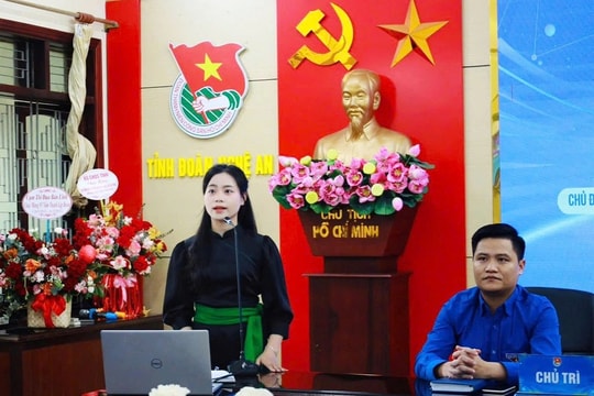 Cô giáo Ơ Đu trở thành nữ đại biểu Quốc hội trẻ nhất cả nước