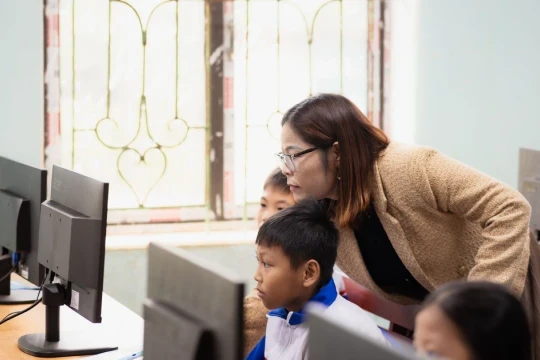 Đào tạo giáo viên theo mô hình 'trục 3 tầng'