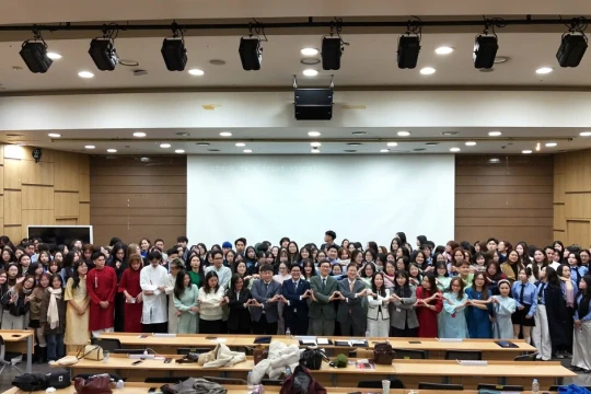 180 giảng viên, sinh viên tham gia 'study tour' tại Hàn Quốc