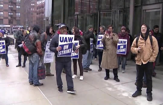 Giảng viên đại học top đầu Mỹ 'kêu cứu' vì lương thấp