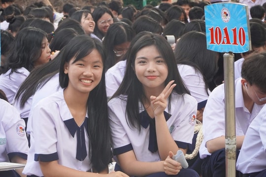 4 nhóm học sinh được tuyển thẳng vào lớp 10 TPHCM