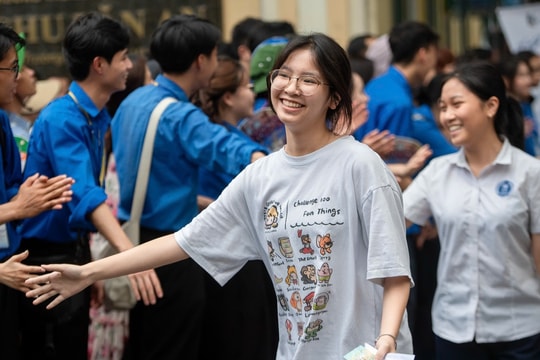 Thí sinh diện tuyển thẳng vào lớp 10 công chỉ được đăng ký trường gần nhà