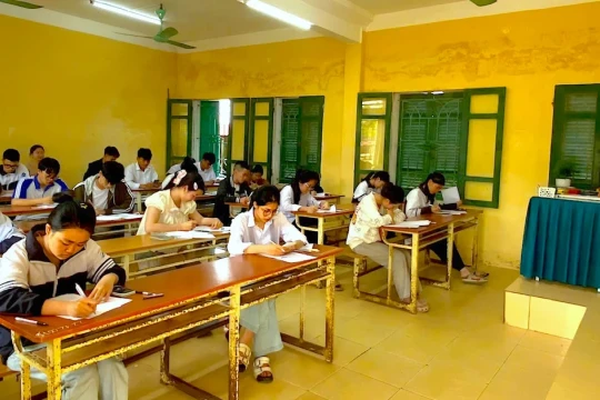 Trung tâm GDTX và trường ngoài công lập tập trung ôn tập giai đoạn nước rút