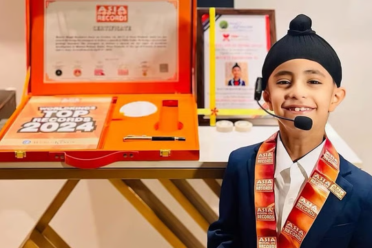 Thần đồng 8 tuổi từng là lập trình viên Apple