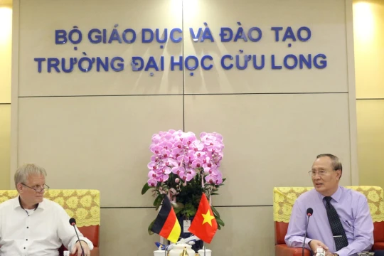 Trường ĐH Cửu Long mở rộng cơ hội việc làm tại CHLB Đức cho sinh viên