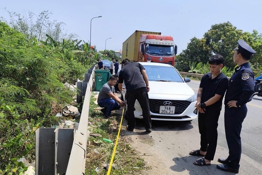 Quảng Trị: Bắt 2 đối tượng vận chuyển 7kg ma túy đá