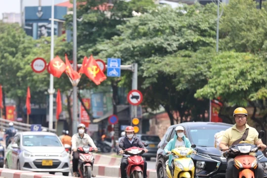 Miền Bắc tiếp tục tăng nhiệt, có nơi trên 35 độ