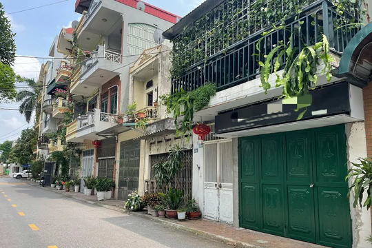 Giá tăng quá cao, nhà thổ cư Hà Nội khó tìm khách