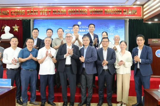 Gợi mở ngành học đón đầu trước tác động của kinh tế thế giới