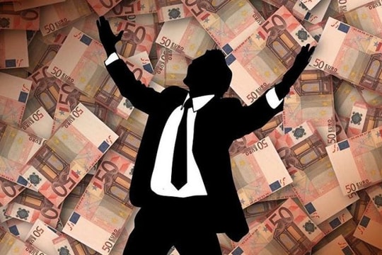 Sinh đúng vào giờ Tứ Mã này đừng hỏi vì sao NHANH GIÀU nhưng cũng CHÓNG NGHÈO!