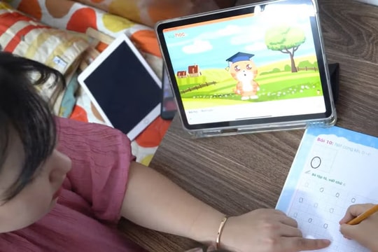 Khi lớp học bước lên không gian số, điều gì quyết định chất lượng học tập?