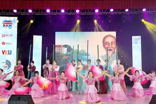 Sôi động Ngày hội ngôn ngữ và văn hóa Hàn Quốc lần thứ 4 tại miền Trung