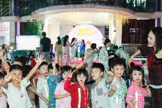 Gieo mầm ý thức sống xanh từ 'đêm cổ tích' cho học sinh