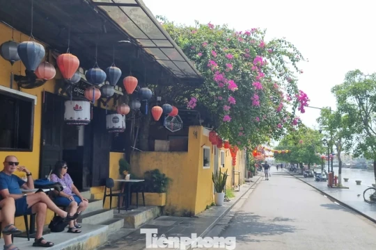 Diện mạo 'lạ' của phố cổ Hội An trước giờ G ‘siết’ vỉa hè