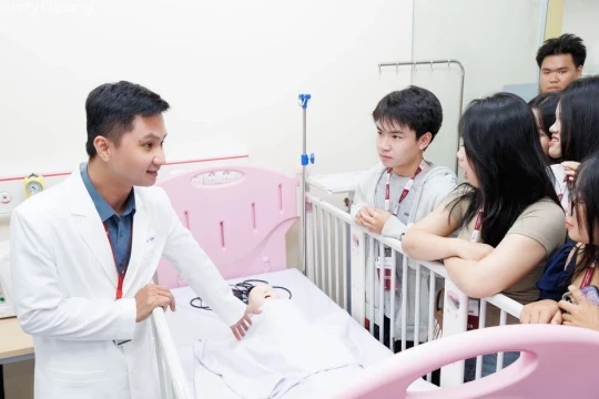 Xây dựng ngân hàng đề: Chủ động thích ứng, nâng chất ôn tập