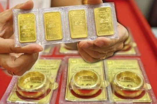 Giá vàng ngày 30/3: Trong nước đi ngang, thế giới tăng