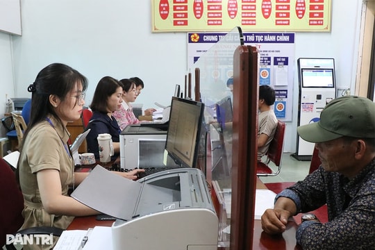 Bộ Nội vụ sẽ sớm báo cáo Chính phủ phương án tăng lương cơ sở