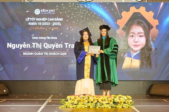 Rẽ hướng khỏi đại học, nữ sinh học cao đẳng có việc ngay sau tốt nghiệp