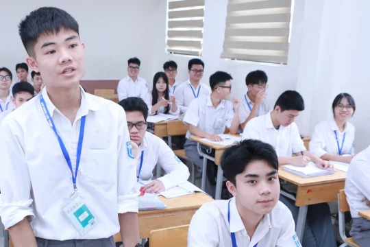 'Chạy đua' vào đại học bằng thi đánh giá năng lực: Thí sinh cần cẩn trọng