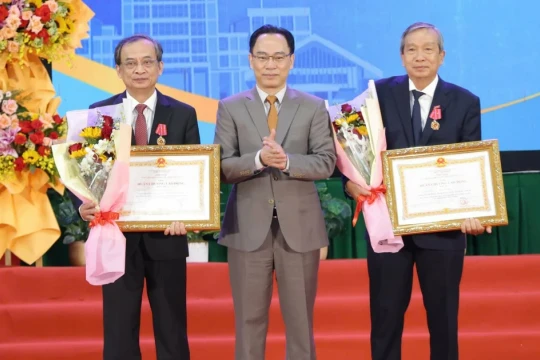 Quyền Bộ trưởng Hoàng Minh Sơn dự Lễ kỷ niệm 60 năm thành lập Đại học Cần Thơ