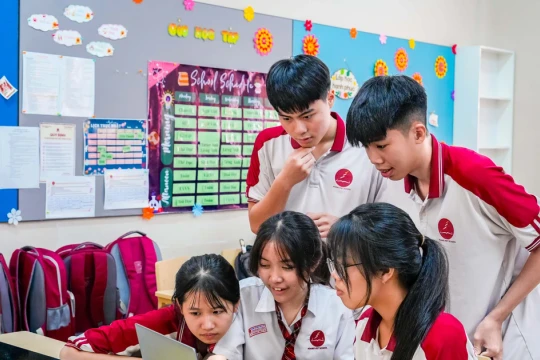 Ngôi trường khai phóng có 100% học sinh dự thi đoạt giải cấp tỉnh