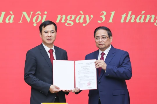 Đại học Quốc gia Hà Nội có tân Giám đốc