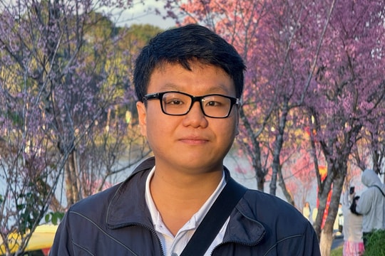 Nam sinh trường chuyên đỗ Đại học Stanford, ấp ủ giải bài toán bão lũ quê nhà