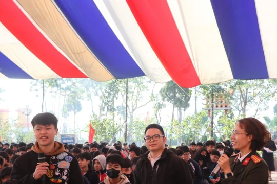 Xây dựng trường học không khói thuốc: Lấy giáo dục học sinh làm trọng tâm