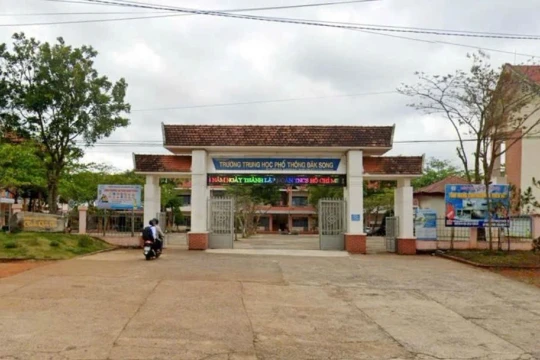 Nữ giáo viên bị phát tán hình ảnh nhạy cảm, nhà trường đề nghị công an vào cuộc