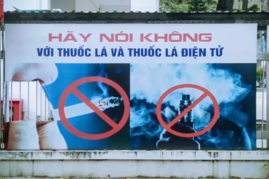Trải lòng của phụ huynh về thuốc lá xâm nhập trường học
