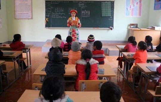 Hoàn thiện cơ chế nhà giáo hợp đồng toàn thời gian sau khi nghỉ hưu: Gỡ 'nút thắt' thiếu giáo viên