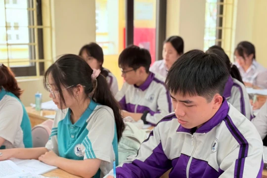 Khẳng định vị thế từ giáo dục mũi nhọn