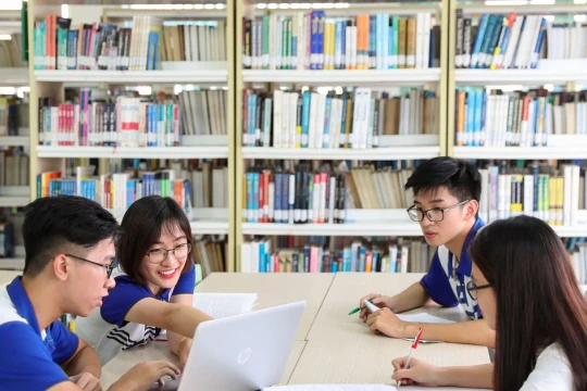 Đọc ít hay đọc khác?