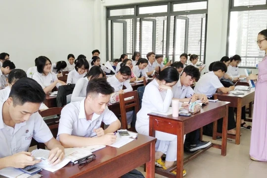 Quy trình xét thăng hạng chức danh nghề nghiệp?