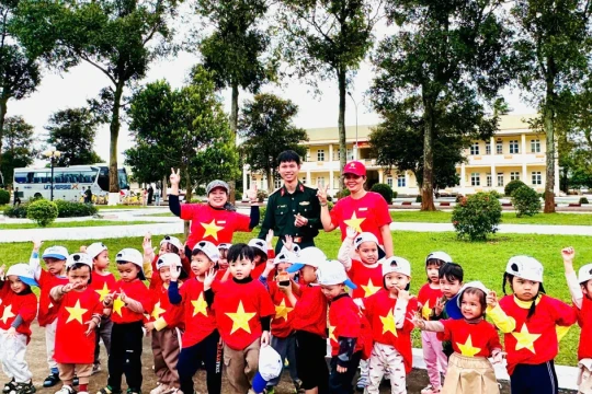 Lòng yêu nước được gieo mầm từ điều giản dị