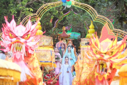 Hàng nghìn người đổ về Ngũ Hành Sơn dự Lễ vía Đức Bồ Tát Quán Thế Âm