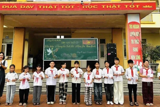 Học sinh miền núi Quảng Ninh tranh tài ở ngày hội giao lưu các môn học