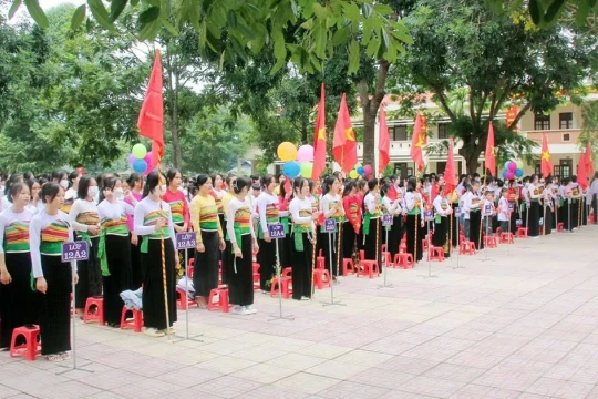 ‘Cú hích’ cho giáo dục vùng biên cương của Tổ quốc