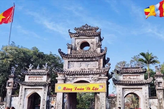 Hưng Yên phấn đấu số hóa 100% di tích và di sản văn hóa