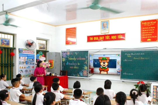 Giáo viên gửi gắm niềm tin tới Quốc hội khóa XVI