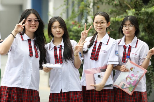 Ngành học từng có điểm chuẩn gây “choáng” tuyển sinh thế nào?