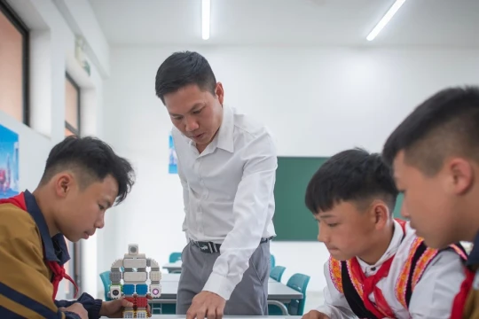 Nhà giáo kỳ vọng những quyết sách mạnh mẽ cho giáo dục