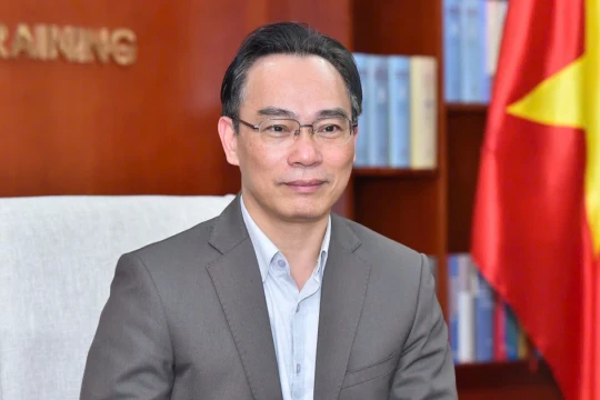 Ông Hoàng Minh Sơn được bầu làm Bộ trưởng Bộ GD&ĐT