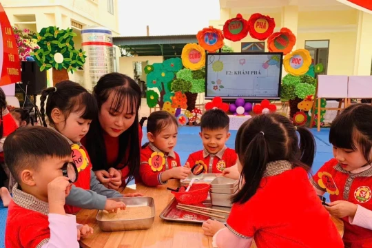 Quảng Ninh tăng cường dạy kỹ năng sống cho trẻ mầm non