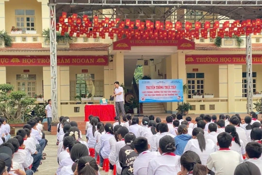 Xây dựng trường học không khói thuốc: Hình thành ý thức tự thân