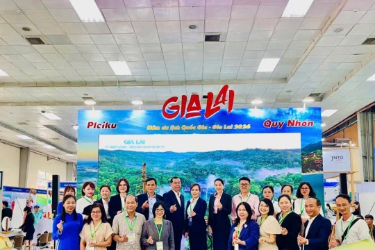 Về Gia Lai nghe cồng chiêng giữa đại ngàn, đón nắng biển xanh