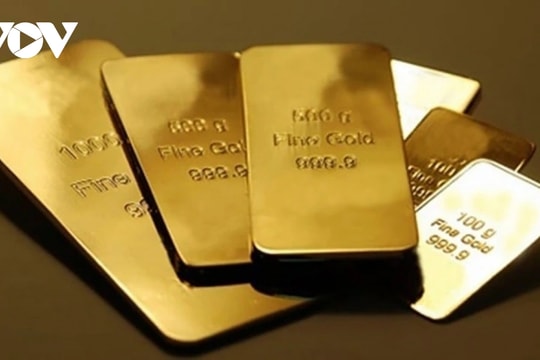 Giá vàng 9/4: Vàng trong nước và vàng thế giới đồng loạt giảm mạnh