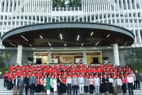 83 học sinh Chuyên Hùng Vương nhận thư mời tuyển thẳng ĐHSP Hà Nội